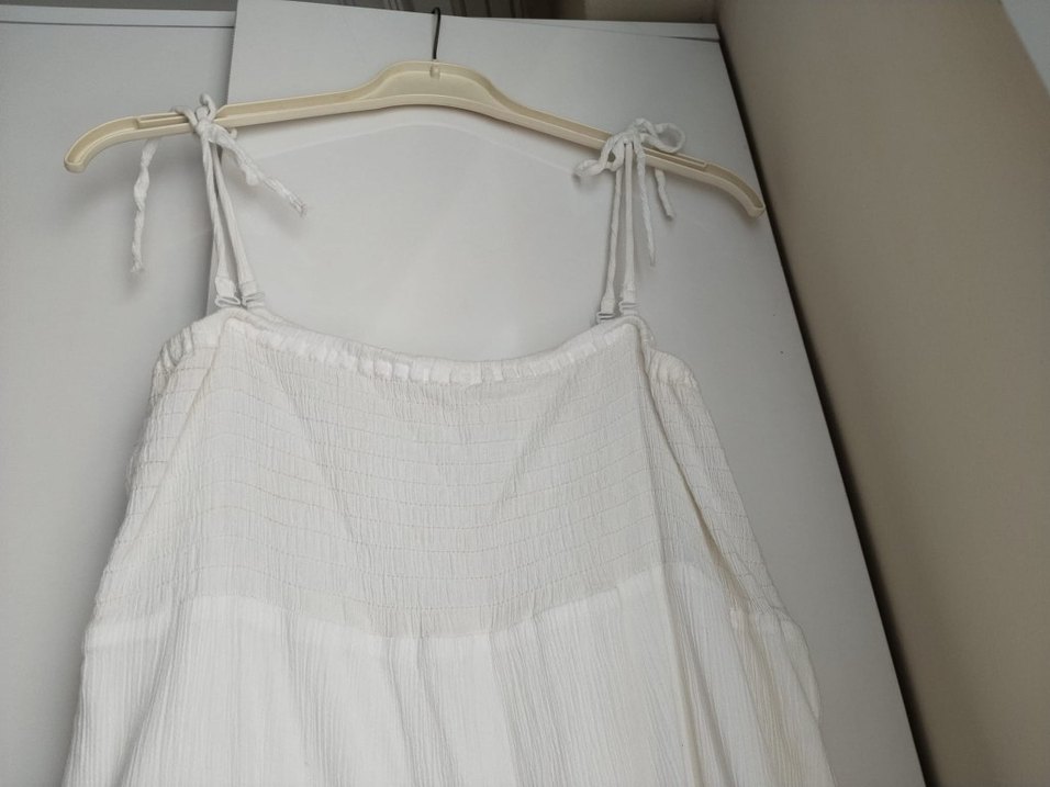 Beyaz Askılı Elbise - Görsel 2