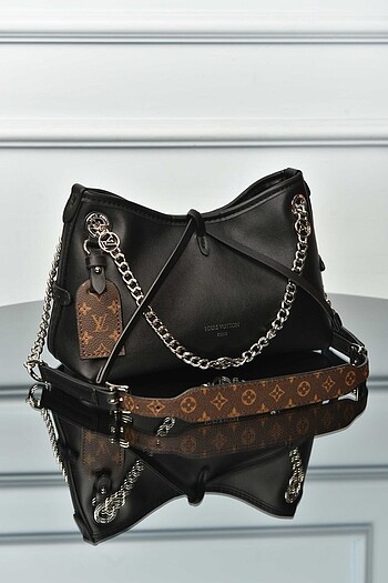 Louis Vuitton LOUIS VUITTON - CarryAll BB
