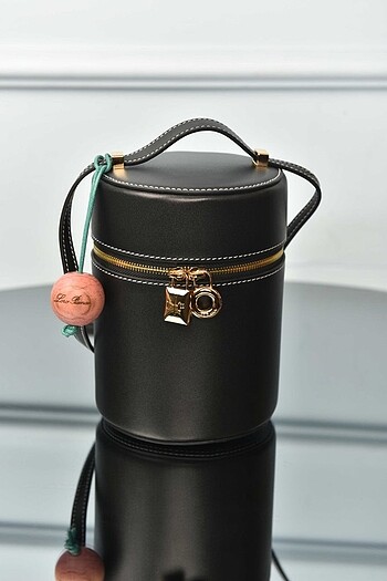 LORO PIANA - Leather Crossbody Bucket Bag