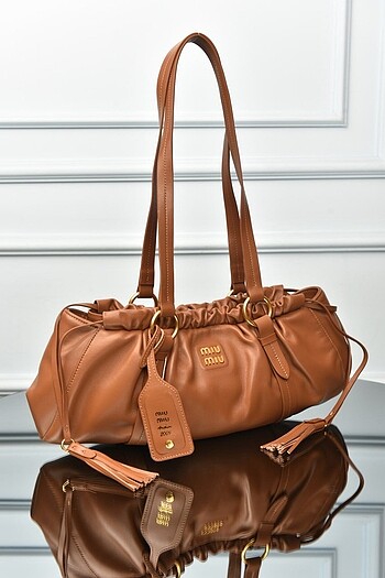 Beden MIUMIU - Joie Nappa Leather Bag