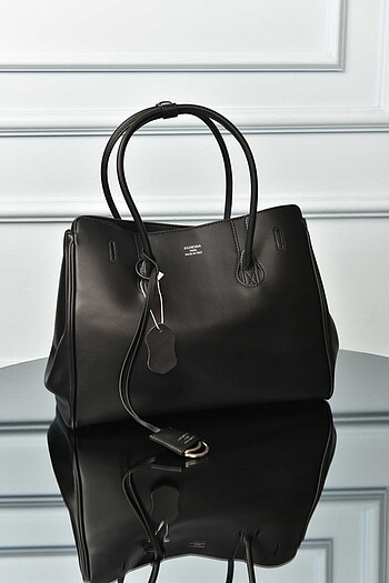 BALENCIAGA - Women's Hampton Carry All Bag Small
