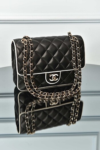 CHANEL - Flap Bag