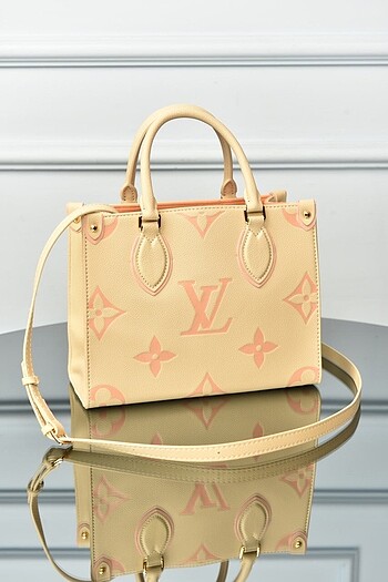 Louis Vuitton LOUIS VUITTON - OnTheGo PM Bag