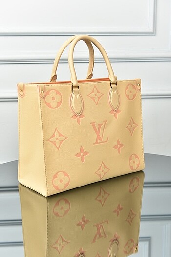 LOUIS VUITTON - OnTheGo MM Bag