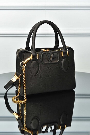 VALENTINO - VLogo Signature Top-Handle Bag