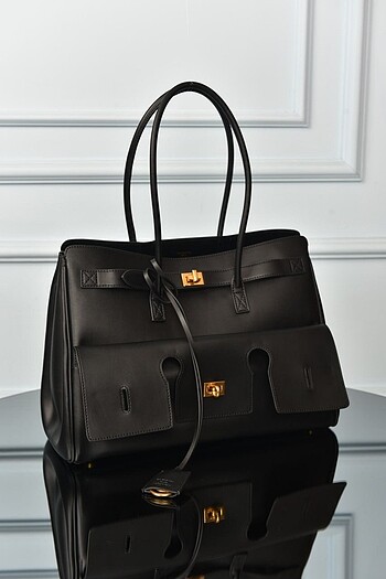 BALENCIAGA - Women's Bel Air Medium Carry All Bag
