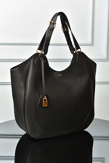  Beden siyah Renk CELINE - Meo Bag in Supple Grained Calfskin