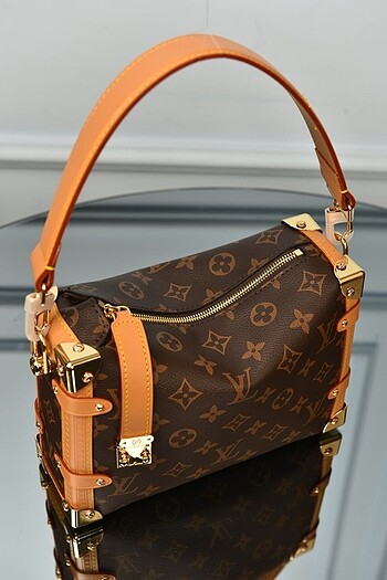 Beden kahverengi Renk LOUIS VUITTON - Side Trunk MM