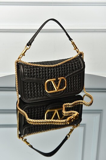 Beden VALENTINO - VLogo Signature Leather Bag