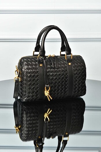 BOTTEGA VENETA - Boston Woven Leather Bag