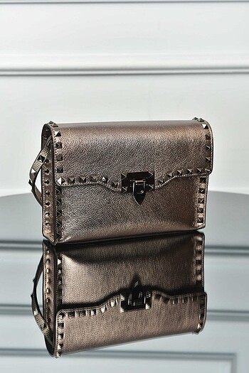 Beden siyah Renk VALENTINO - Rockstud Grainy Calfskin Crossbody Bag