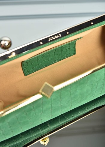 JACQUEMUS - The Salon Clutch
Yeşil Süet Kadın Çanta - Görsel 9