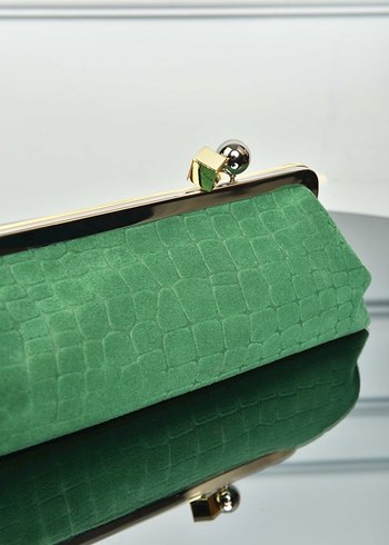 JACQUEMUS - The Salon Clutch
Yeşil Süet Kadın Çanta - Görsel 3