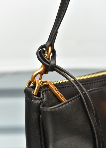 BALENCIAGA - Women's Rodeo Sling Pochette Siyah Deri Kadın Çanta - Görsel 14