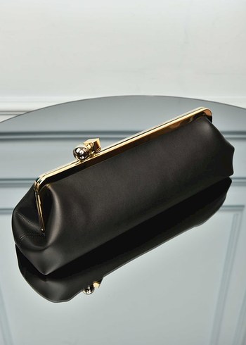 JACQUEMUS - The Salon Clutch 
 Siyah Deri Kadın Clutch Çanta - Görsel 4