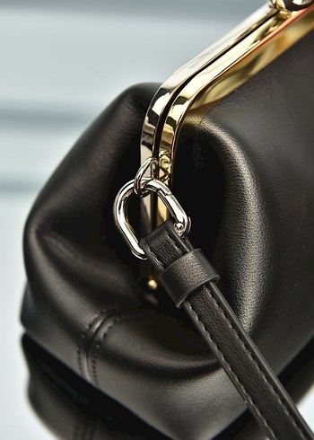 JACQUEMUS - The Salon Clutch 
 Siyah Deri Kadın Clutch Çanta - Görsel 7