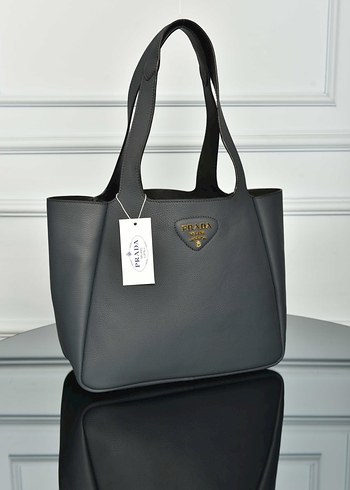 PRADA - Medium Leather Tote Bag  Siyah Deri Kadın Çanta - Görsel 2