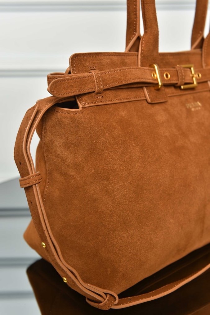 PRADA - Suede Handbag 
Kadın Bej Süet Kemerli Çanta - Görsel 3