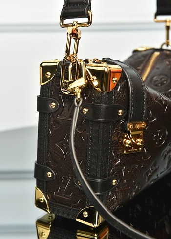LOUIS VUITTON - Side Trunk MM Klasik Siyah Deri Kadın Çanta - Görsel 4