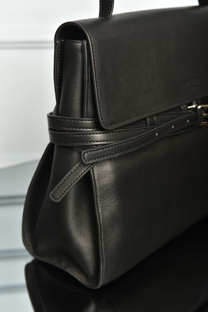 MOSCHINO - Tie Me Bag 
Siyah Deri Kadın Ofis Çantası - Görsel 3