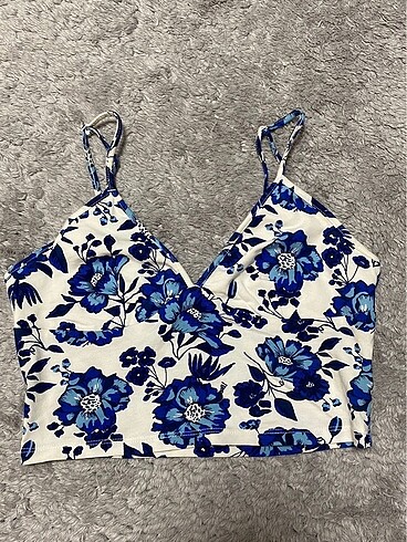 H&M Çiçekli Crop