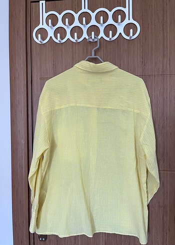Zara Sarı Düğmeli Uzun Kollu Keten Gömlek
