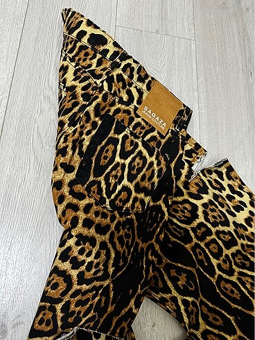 Sagaza leopar pantolon