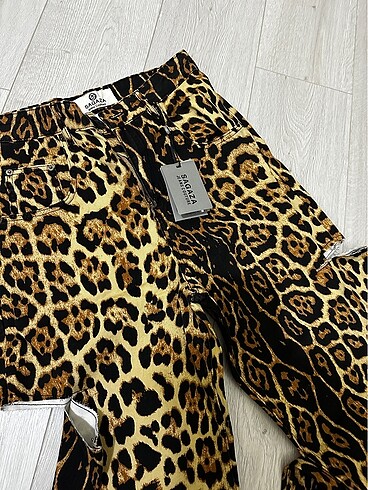 Sagaza Madrid Sagaza leopar pantolon