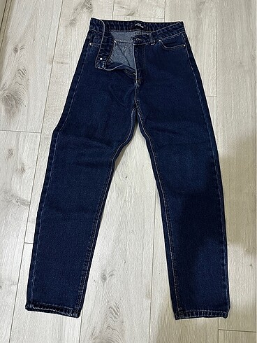 Mom jeans