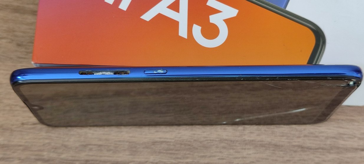 Xiaomi Mi A3 Mavi Renkli Android Telefon - Görsel 3