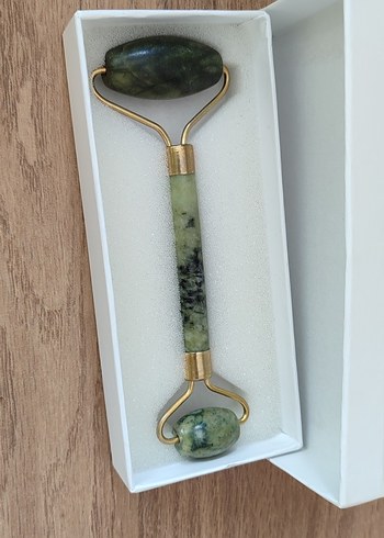 La Roche Posay :Cilt Bakım Masaj Aleti - Göz ve Yüz için - Görsel 2