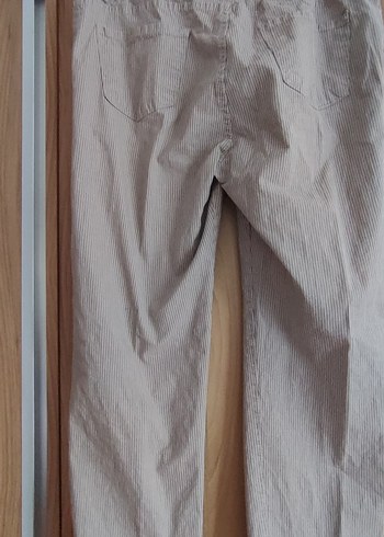 Tiffany &Tomato :Bej Kadın Keten Pilili Bol Kesim Pantolon - Görsel 2