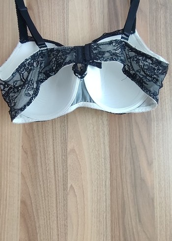 Siyah Gotik Dantel Sütyen - Görsel 3