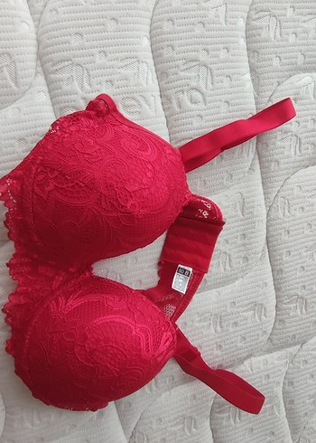 Dantel Detaylı Kırmızı Bohem Sütyen - Görsel 4