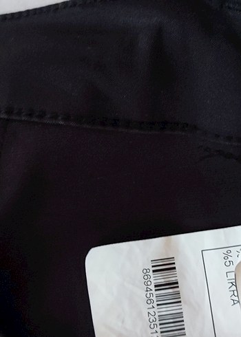 Kadın Siyah Midi Kumaş Pantolon - Görsel 6