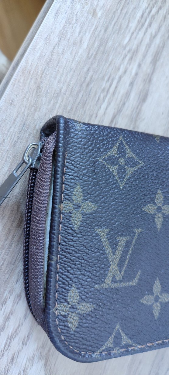 louis vuitton: Kahverengi Vintage Deri Kadın Cüzdanı - Görsel 3