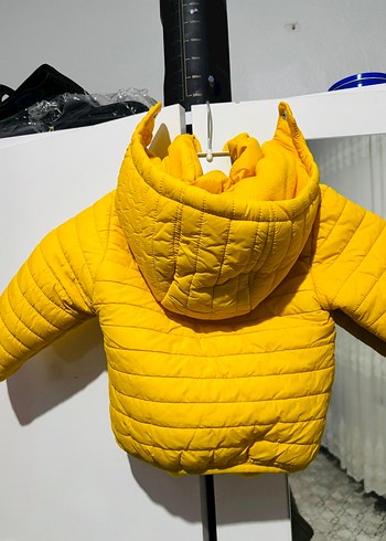 Sarı Kapüşonlu Fermuarlı Erkek Çocuk Mont - Görsel 2