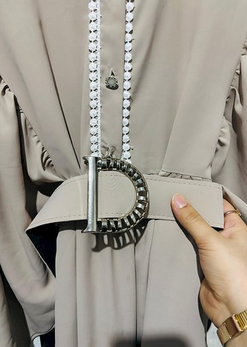 Bej Uzun Kollu Kemerli Elbise - Görsel 4