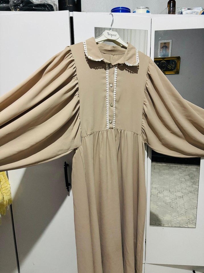 Bej Uzun Kollu Kemerli Elbise - Görsel 3