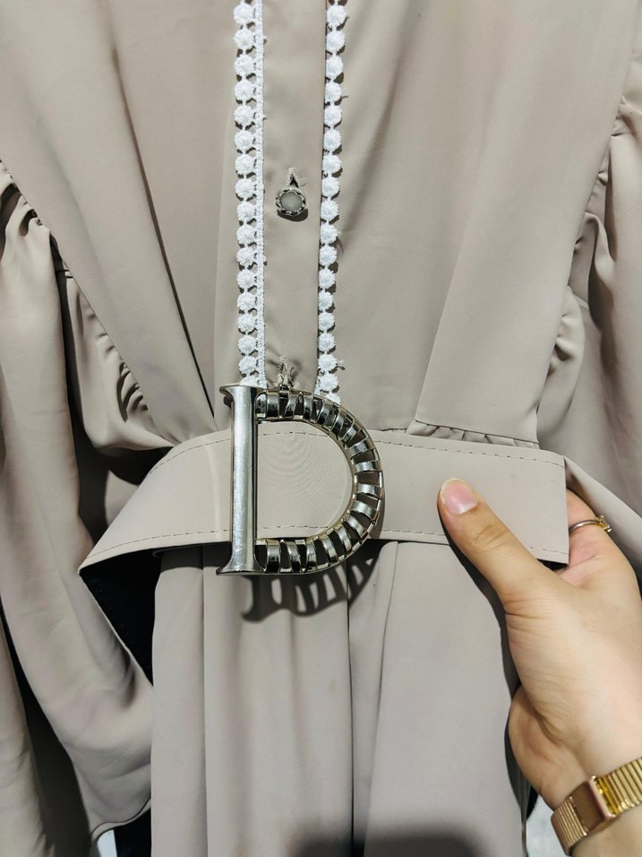 Bej Uzun Kollu Kemerli Elbise - Görsel 4