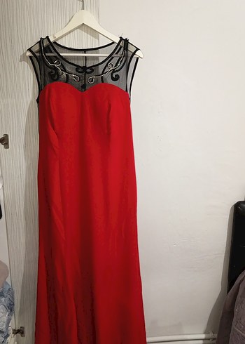 Taş Detaylı Kırmızı Uzun Abiye Elbise - Görsel 2