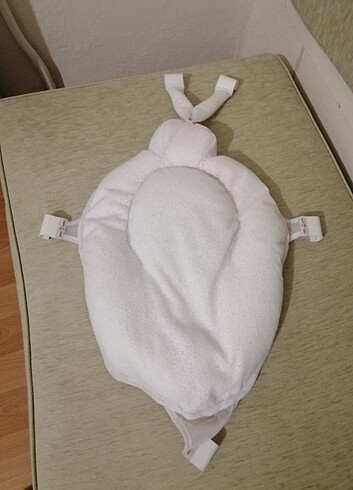Bebek Banyo Yatağı Askılı Yapışkanlı