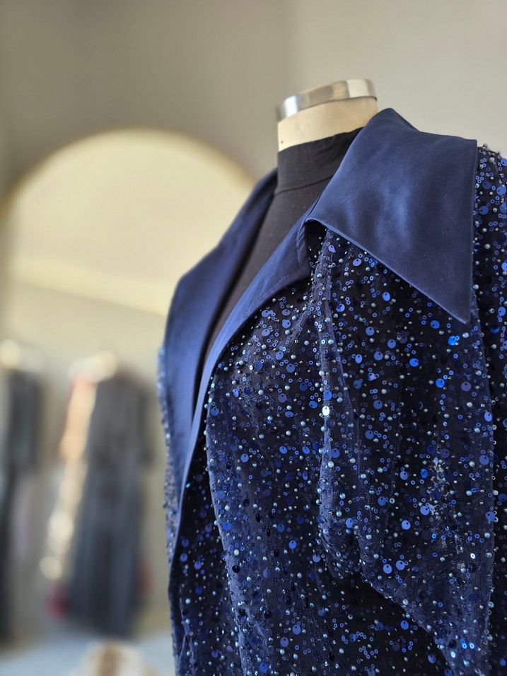 Parlak Mavi Uzun Kumaş pullu Ceket - Görsel 2