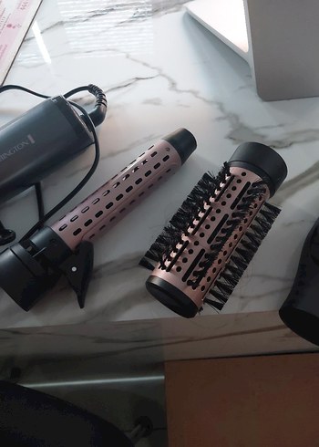  Beden Gri ve Pembe Saç Şekillendirici Set