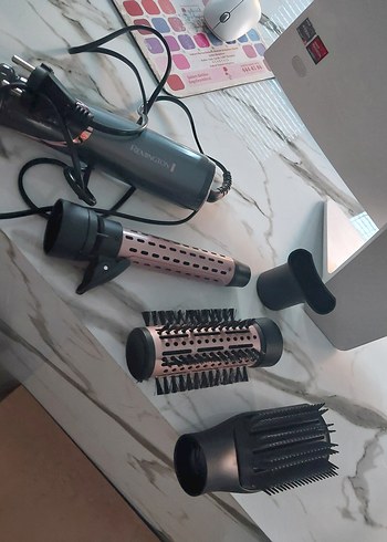 Gri ve Pembe Saç Şekillendirici Set