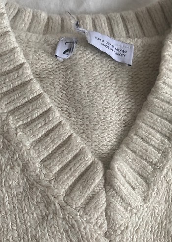 Bej V Yaka Örme Kolsuz Süveter - Görsel 2