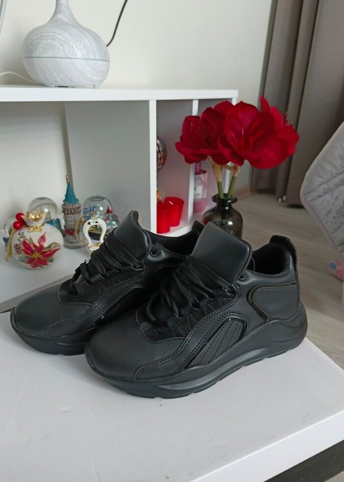 Spor ayakkabı - Görsel 3