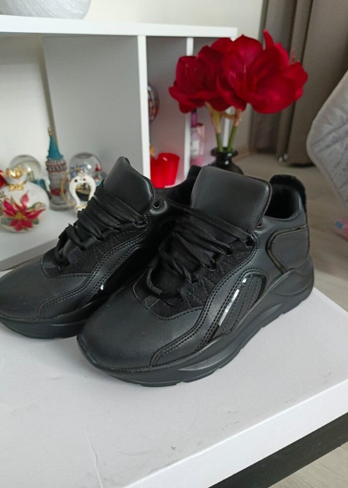 Spor ayakkabı - Görsel 4