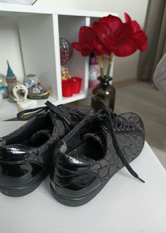 Spor ayakkabı - Görsel 3