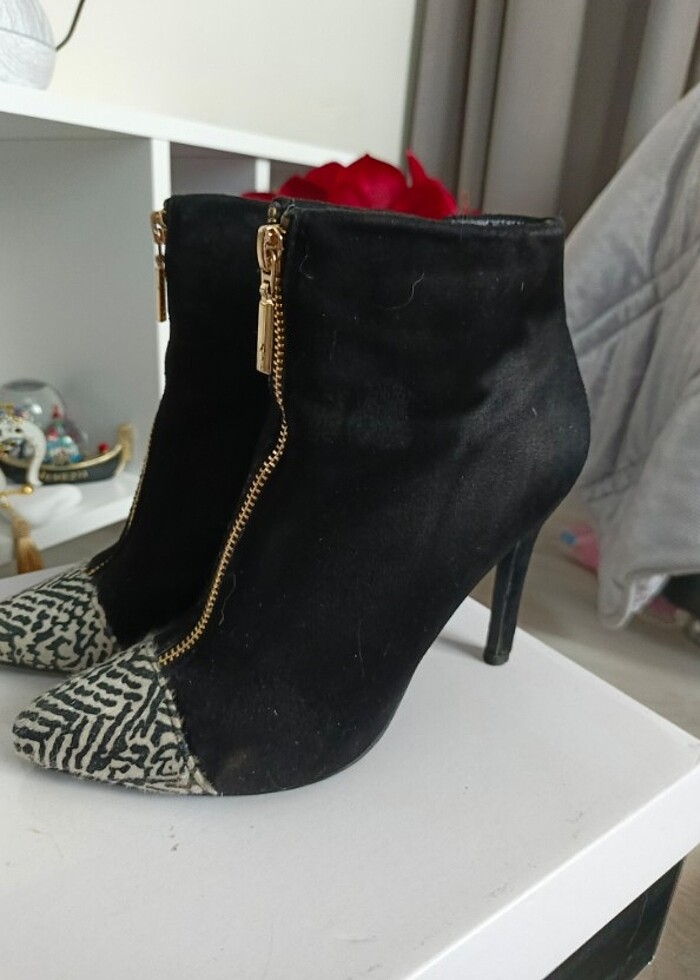 topuklu süet bot - Görsel 3